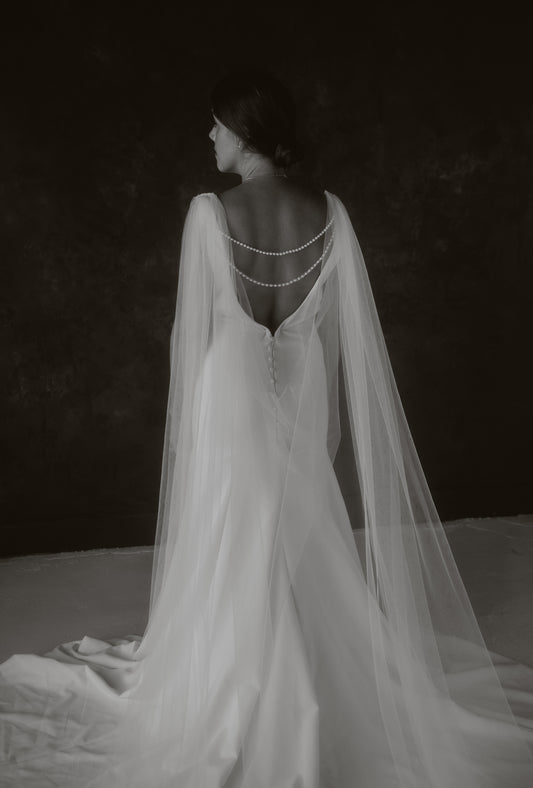Nadia Cape Veil